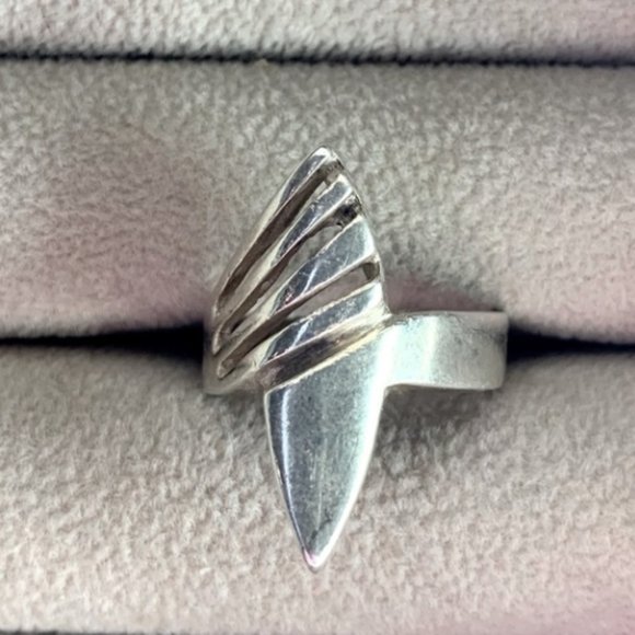 Vintage MCM Sterling Sliver Ring - 925 - Picture 1 of 3